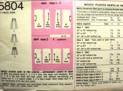 5804 1973 CUTE PLEATED SKIRT 2 LENGTHS PATTERN 12